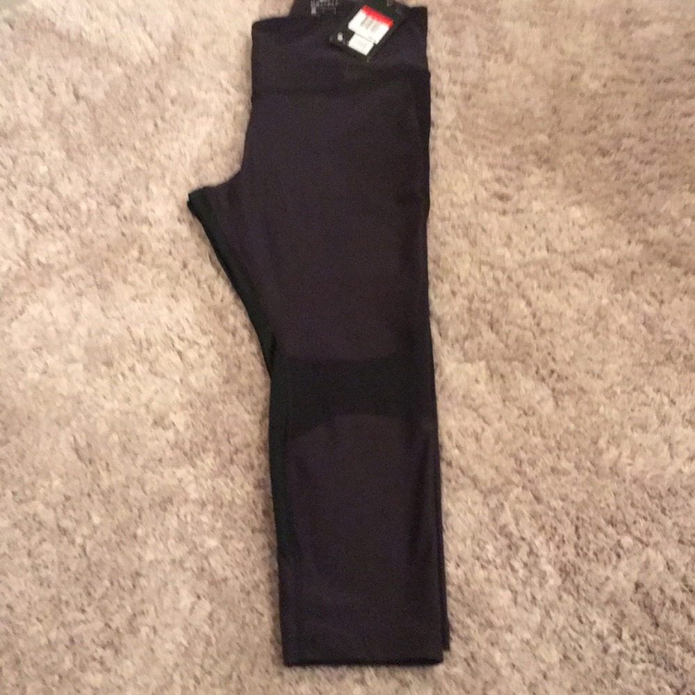 New Nike Leggings